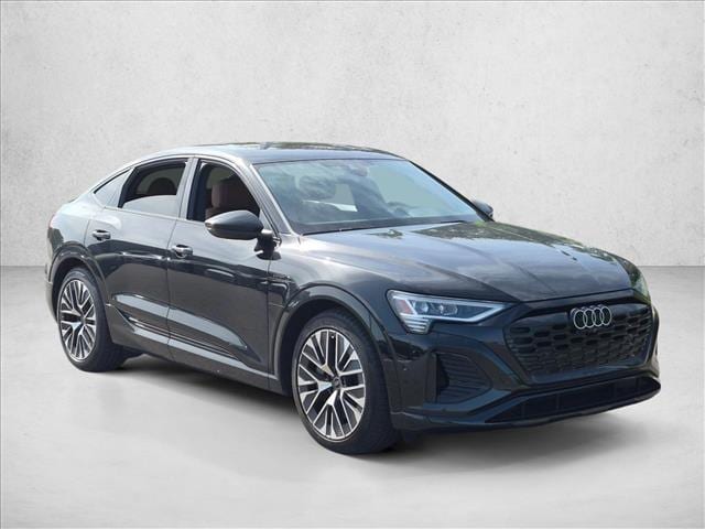 2024 Audi Q8 Sportback e-tron