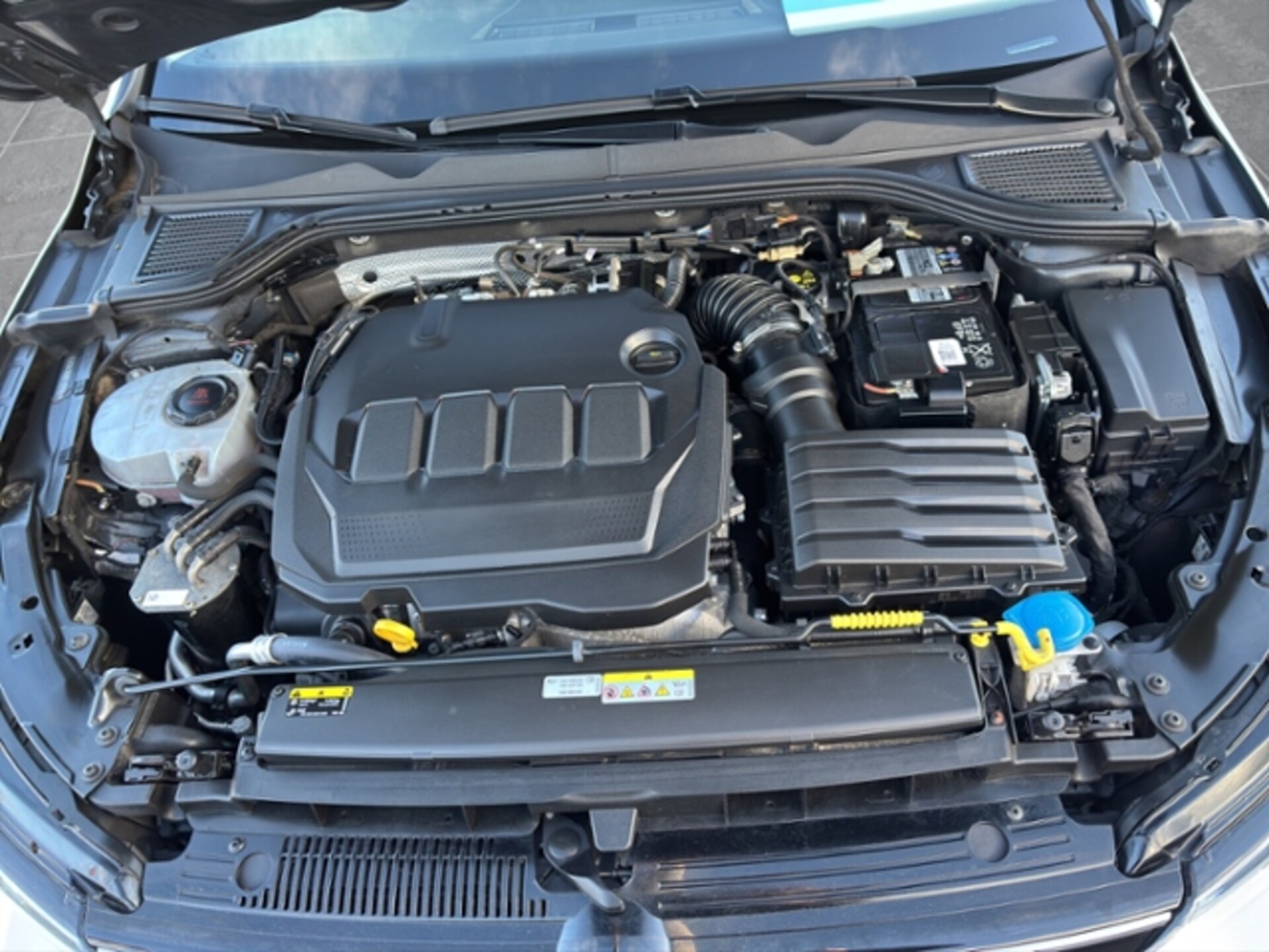 Volkswagen Golf Variant Life