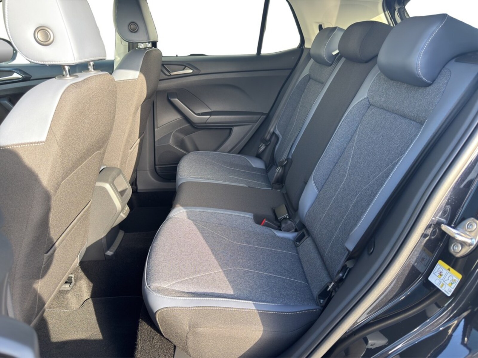 Volkswagen T-Cross – Bild 15