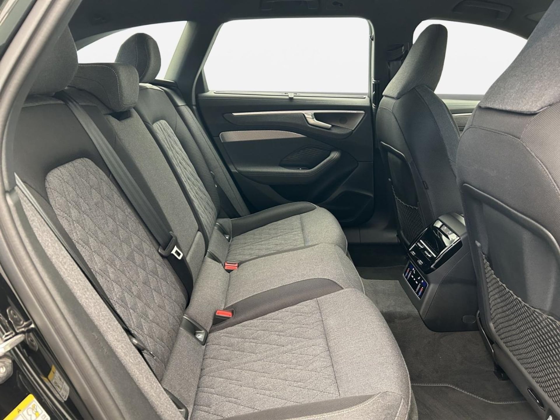Audi A6 Avant e-hybrid