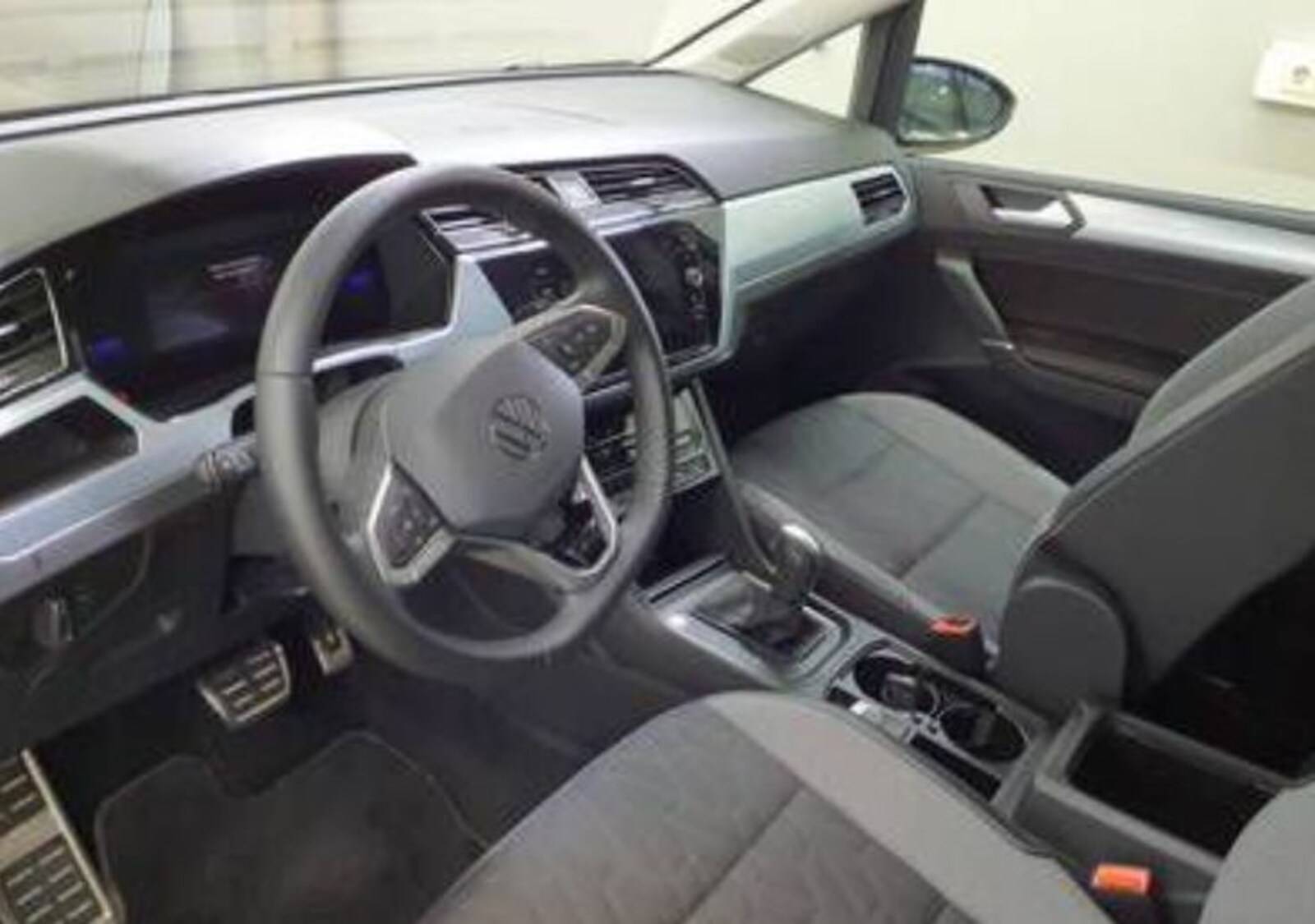 Volkswagen Touran – Bild 4