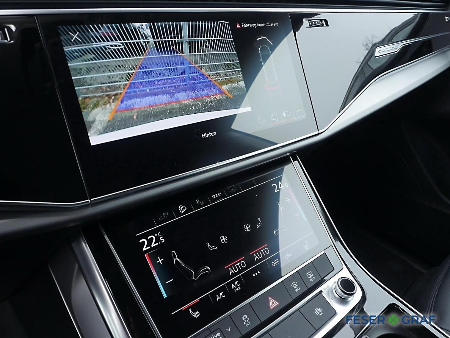 Image about Audi Q8 TFSI e 55 TFSI e quattro tiptronic