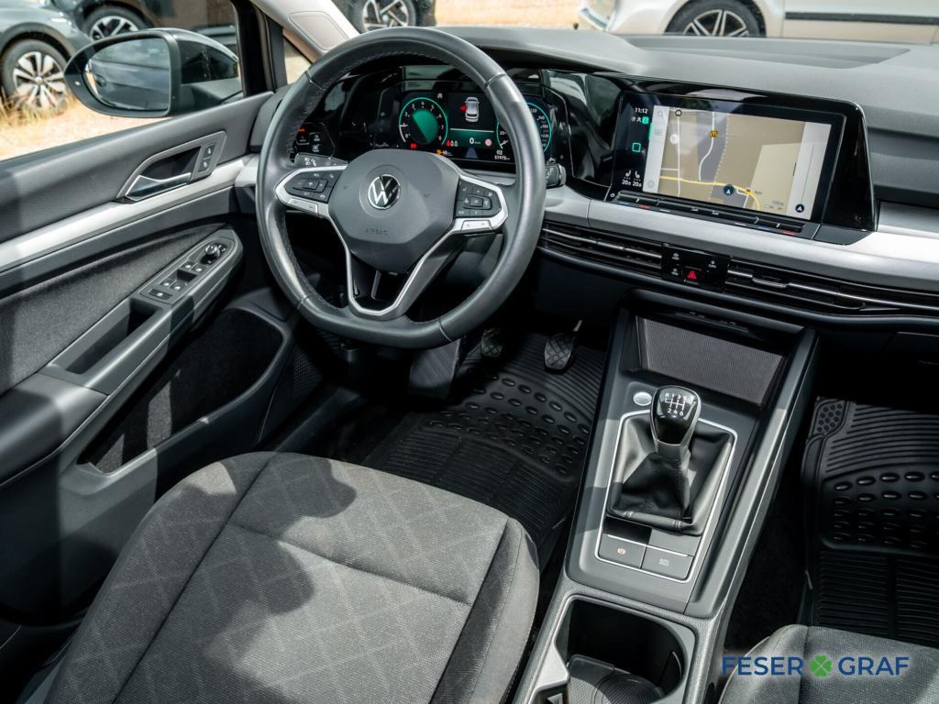 Volkswagen Golf Life