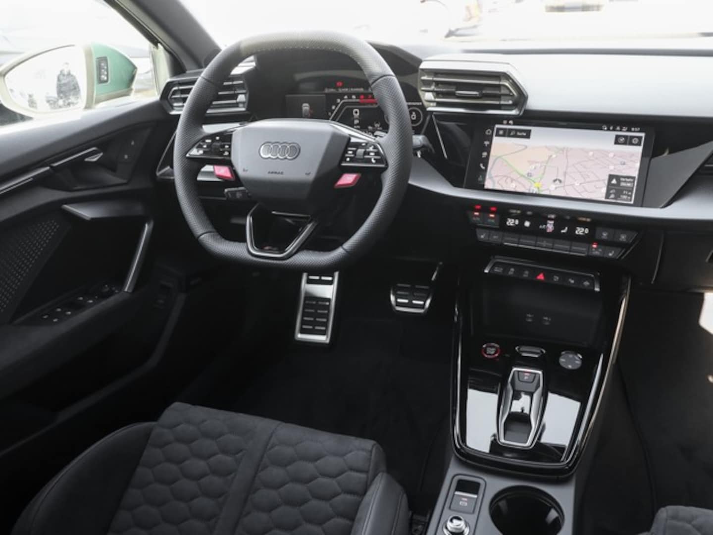 Bild über Audi RS 3 Sportback TFSI quattro 294 kW S tronic - für weitere Informationen kontaktieren Sie den Audi Partner