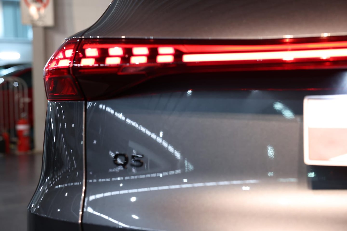 Image about Audi Q5 SUV e-hybrid quattro S tronic