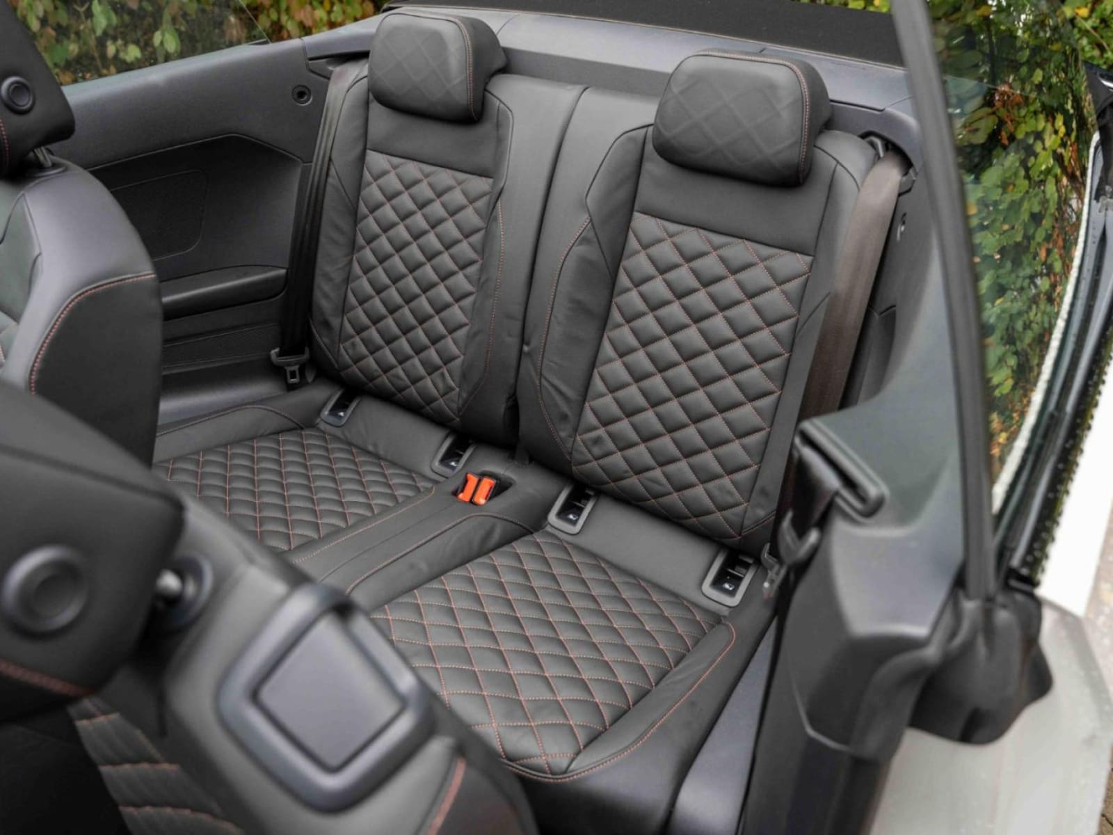 Volkswagen T-Roc Cabriolet – Bild 16