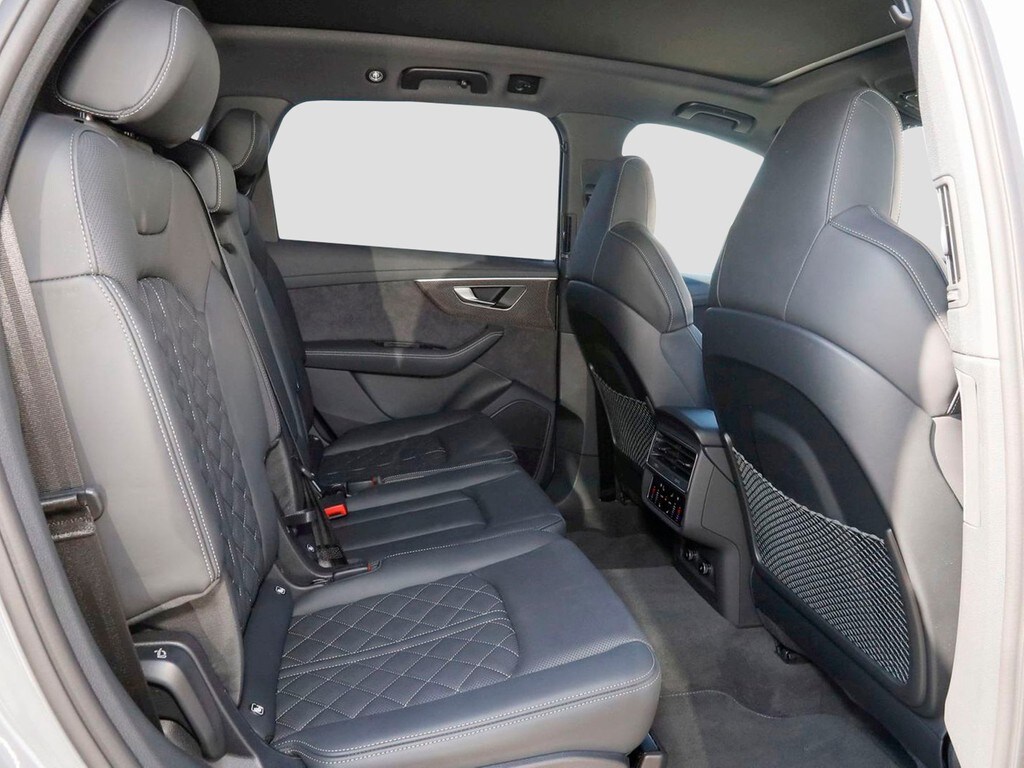 Image about Audi SQ7 competition plus TFSI quattro tiptronic