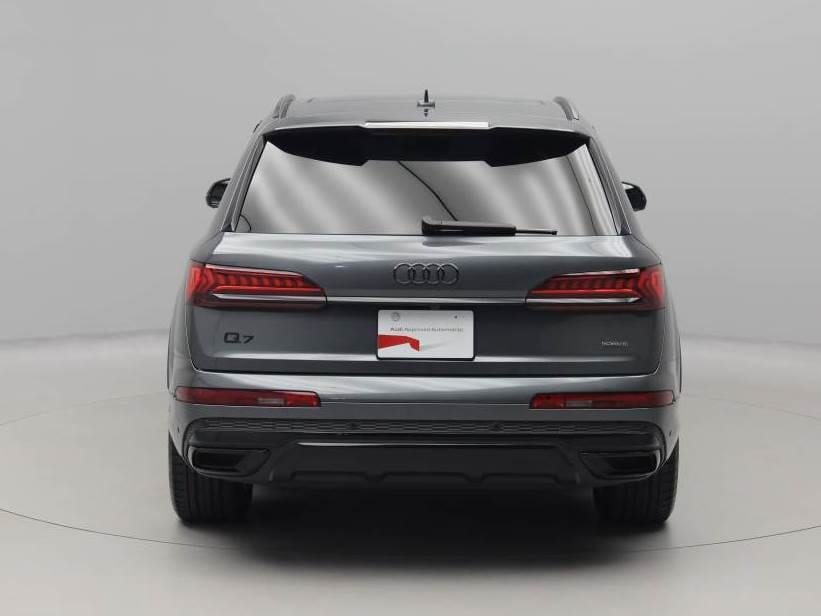 Audi Q7 55 TFSI quattro S line 250(340) kW(PS) tiptronic for more details contact your dealer