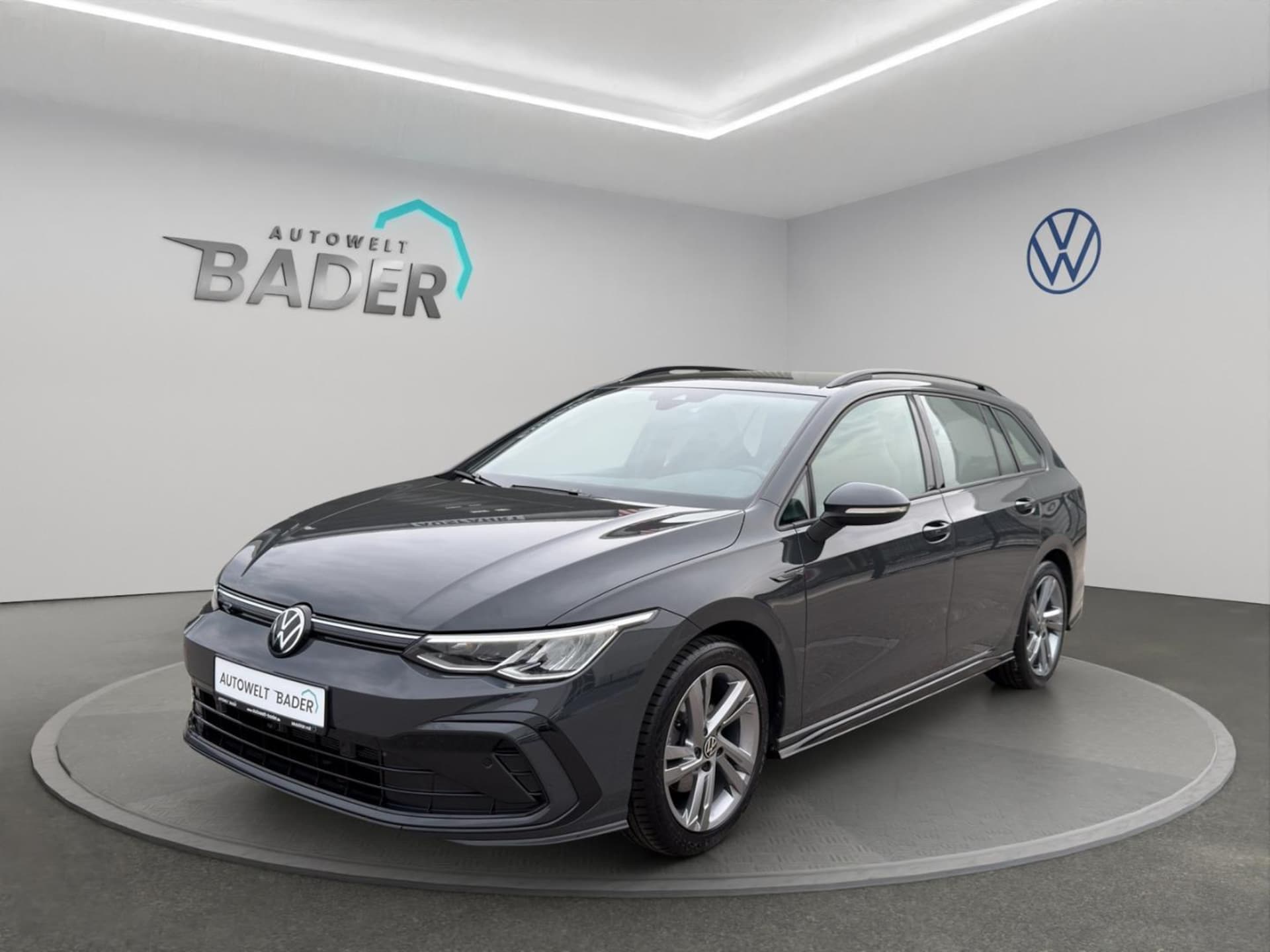 Volkswagen Golf Variant R-Line