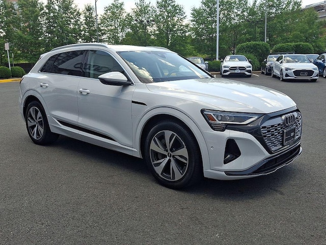 2024 Audi Q8 e-tron