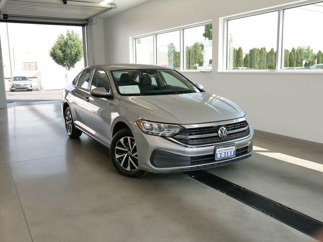 Photo of 2024 Volkswagen Jetta 