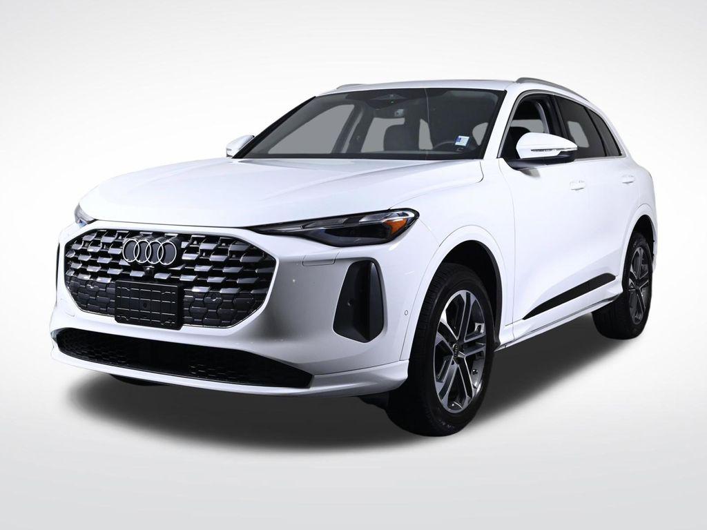 2025 Audi Q5 40 Premium's photo