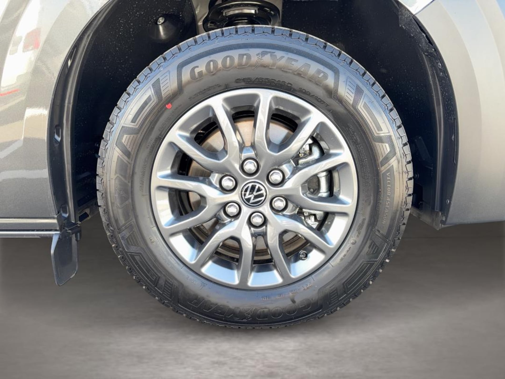Volkswagen Transporter Kasten kurzer Radstand Plus