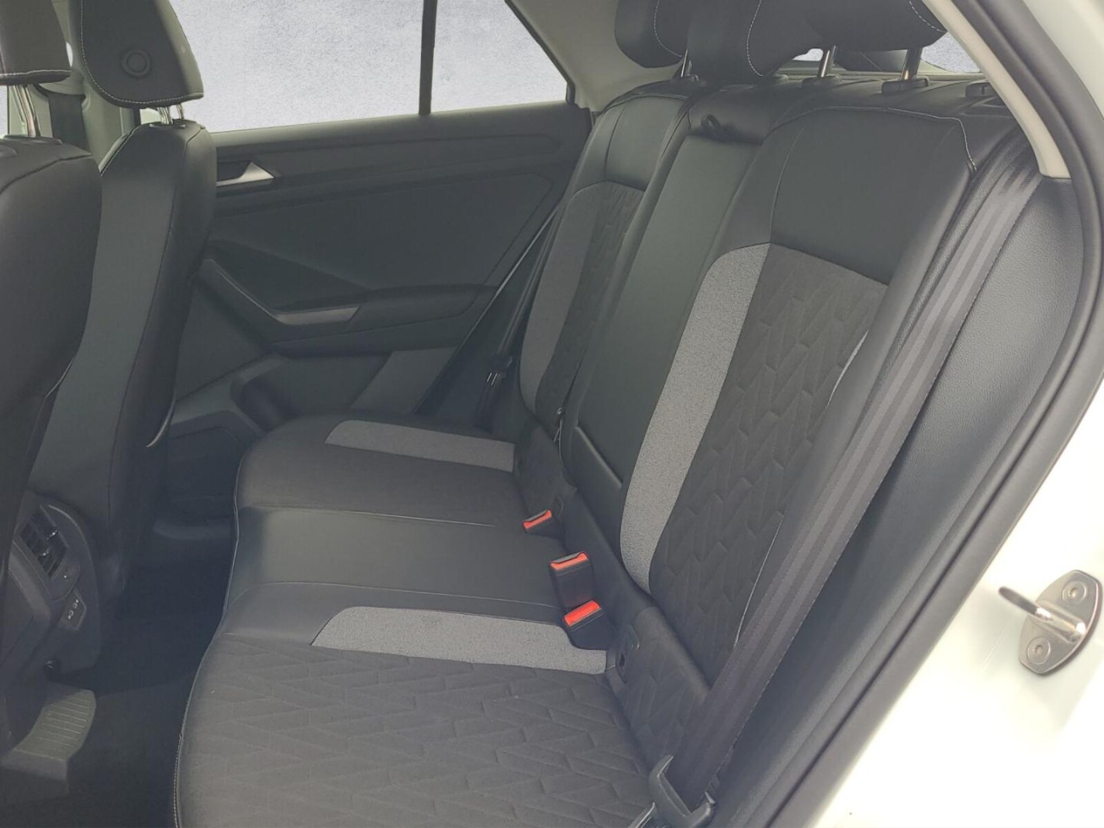 Volkswagen T-Roc – Bild 9