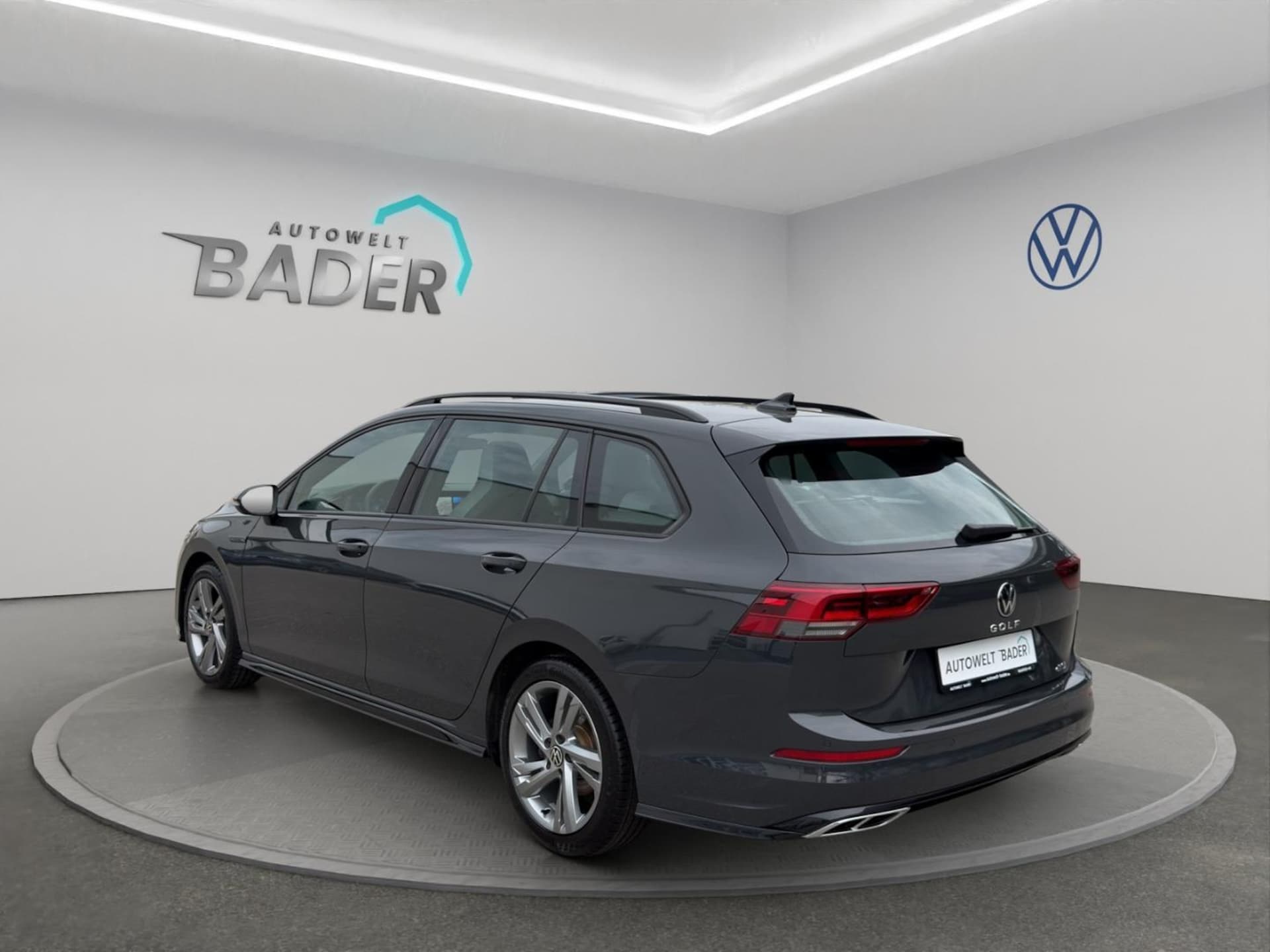 Volkswagen Golf Variant R-Line