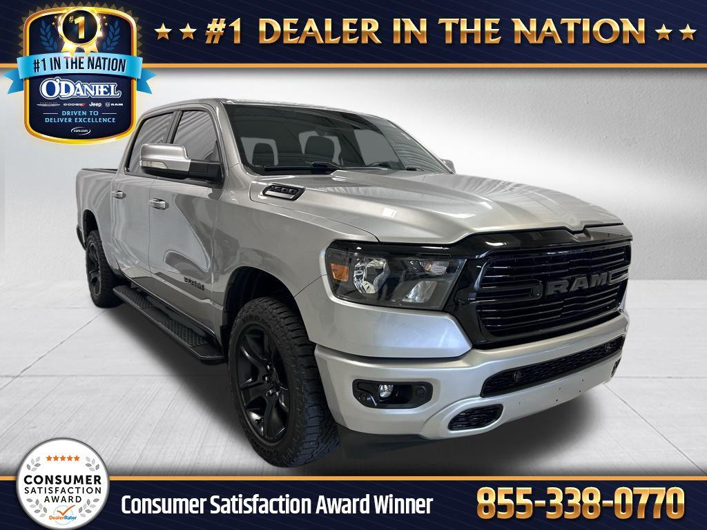 2020 RAM 1500 Big Horn/Lone Star 4x4 Crew Cab 5'7's photo