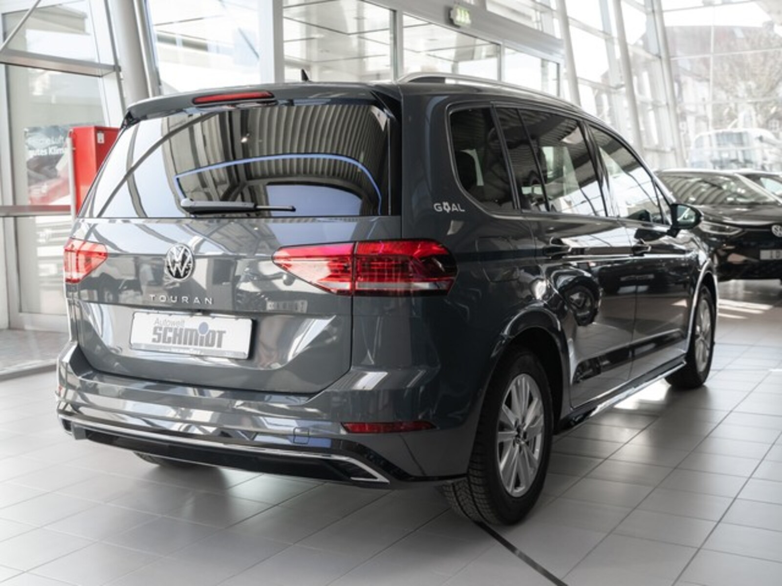Volkswagen Touran – Bild 2