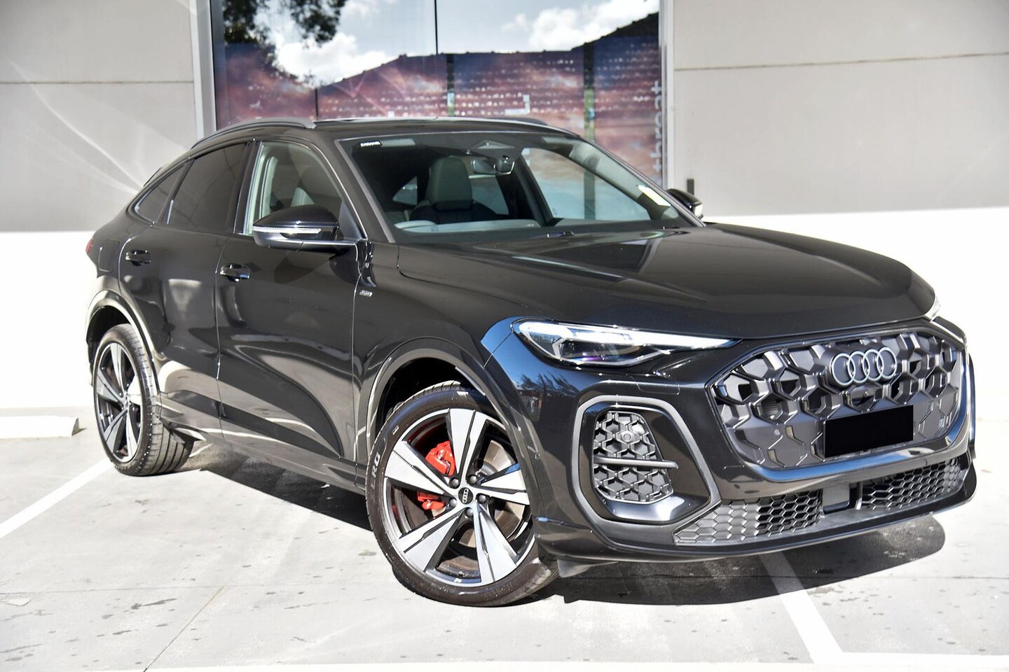 Image about Audi Q5 Sportback e-hybrid quattro S tronic