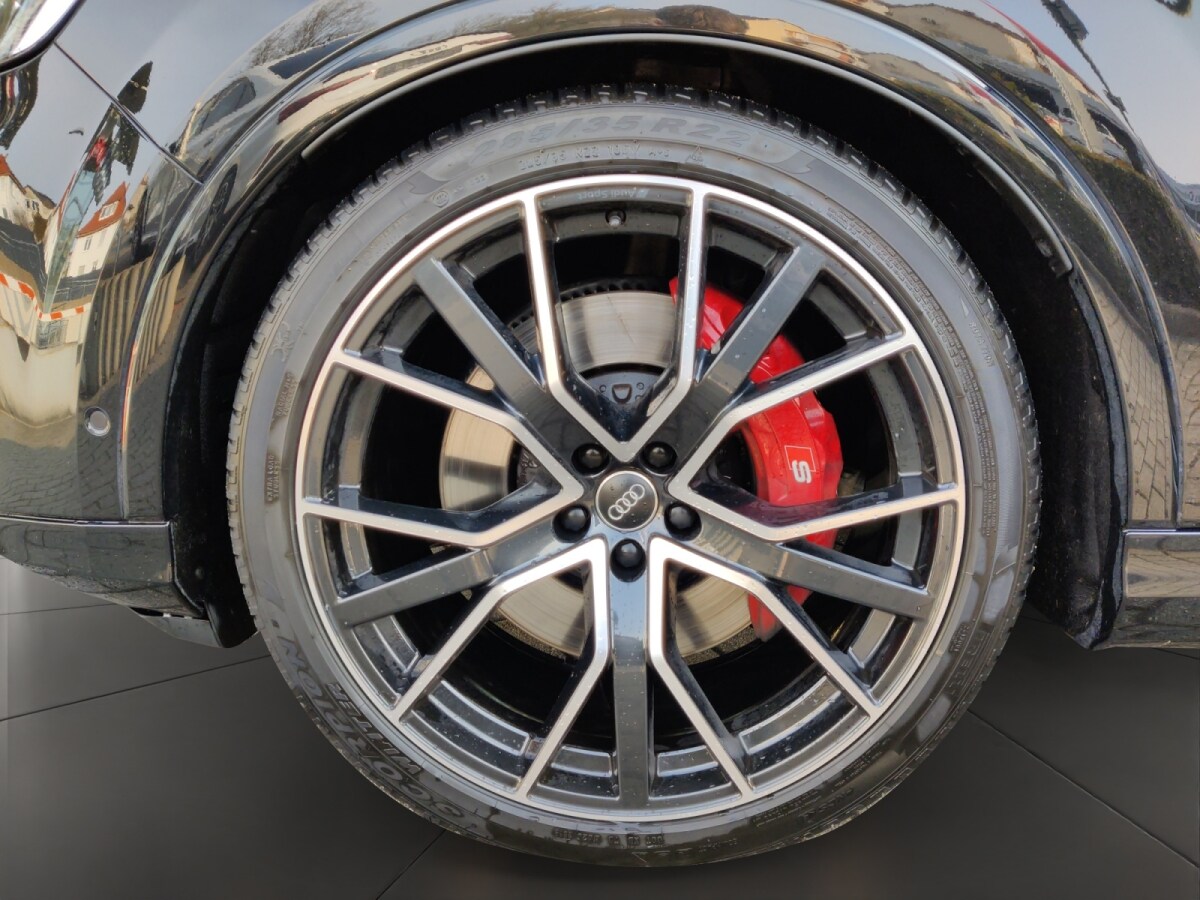Image about Audi SQ7 SUV TFSI quattro tiptronic