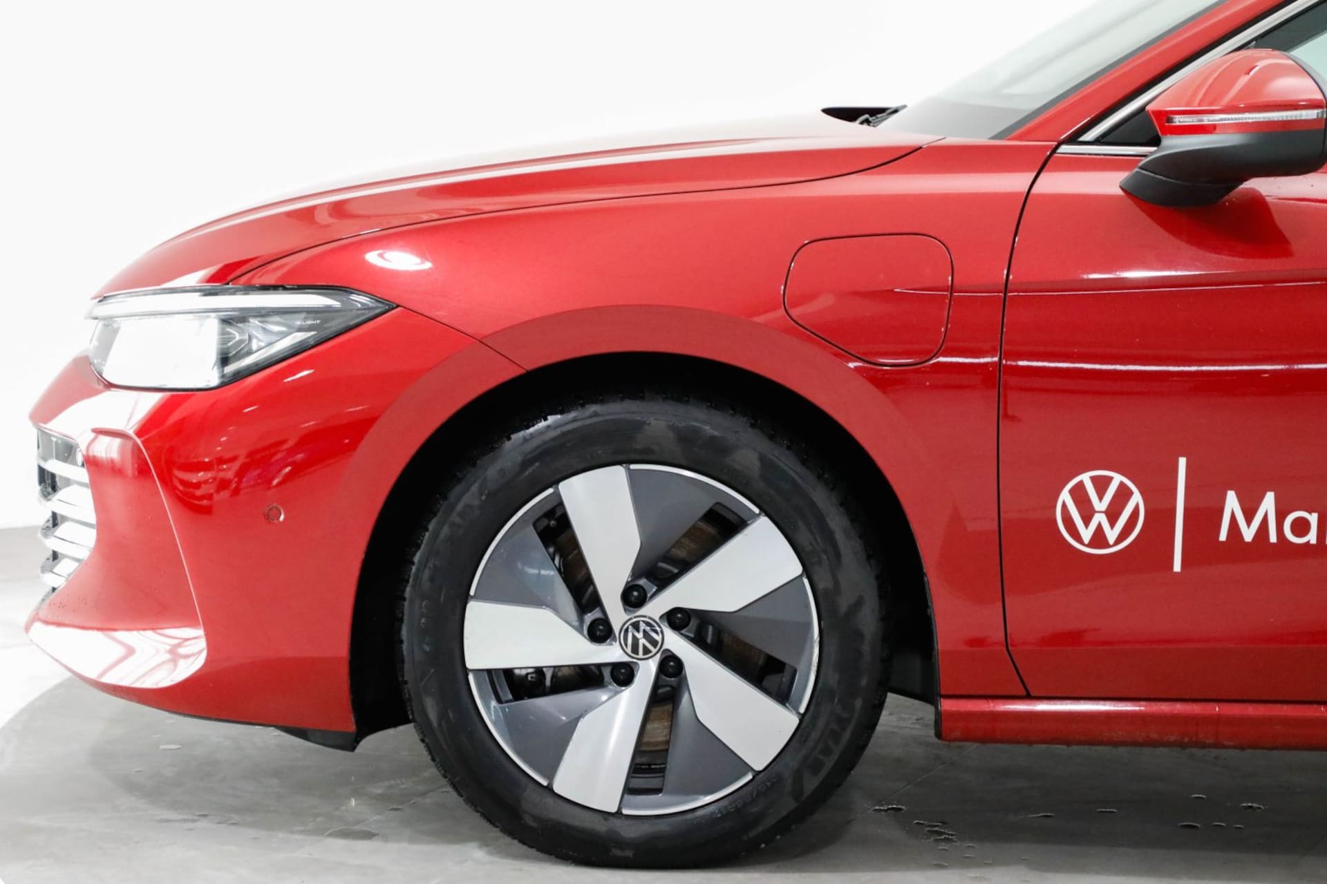 Volkswagen Passat Elegance