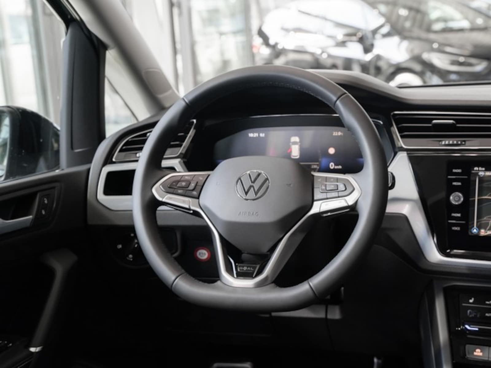 Volkswagen Touran – Bild 11