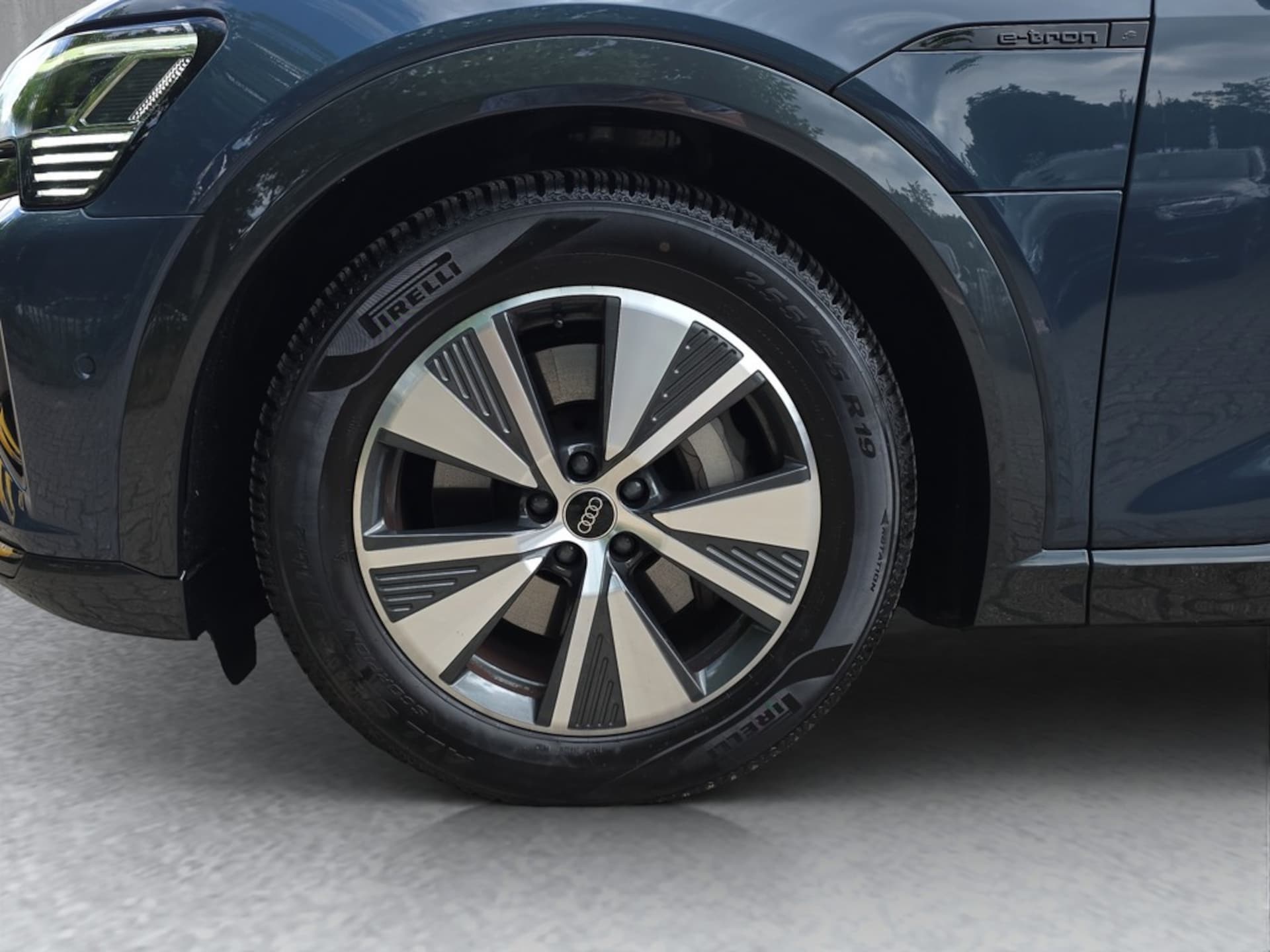 Audi Q8 e-tron Advanced