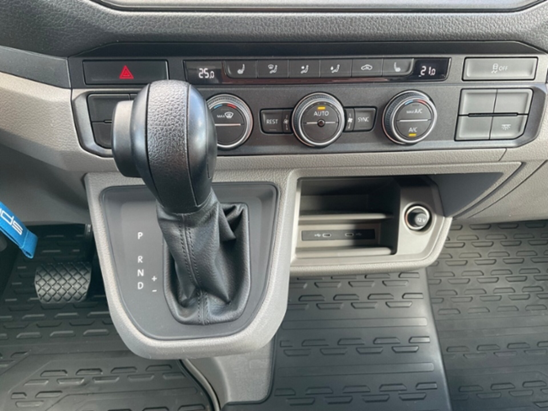 Volkswagen Crafter Einzelkabine langer Radstand