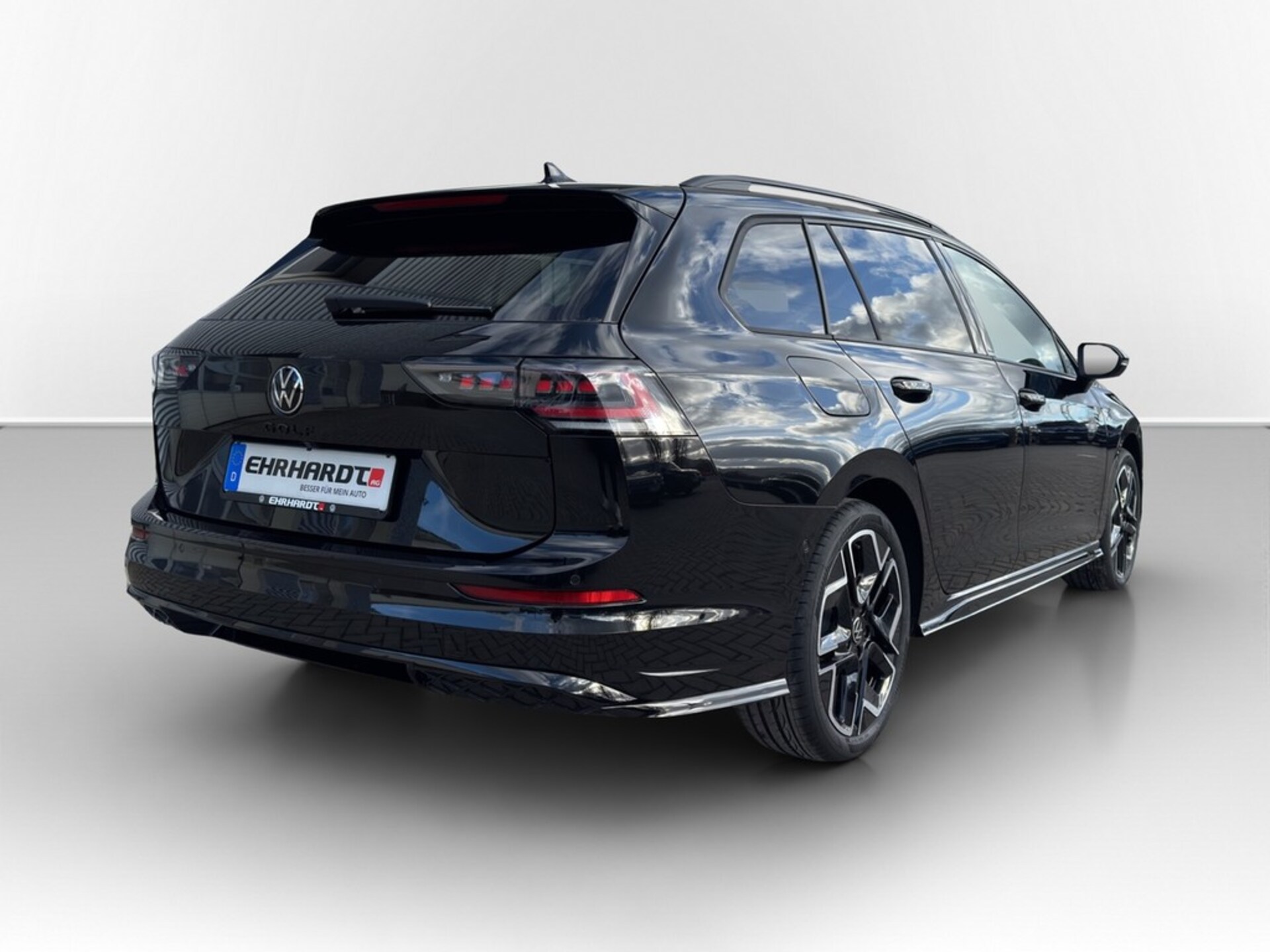 Volkswagen Golf Variant R-Line