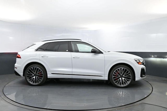 2026 Audi SQ8