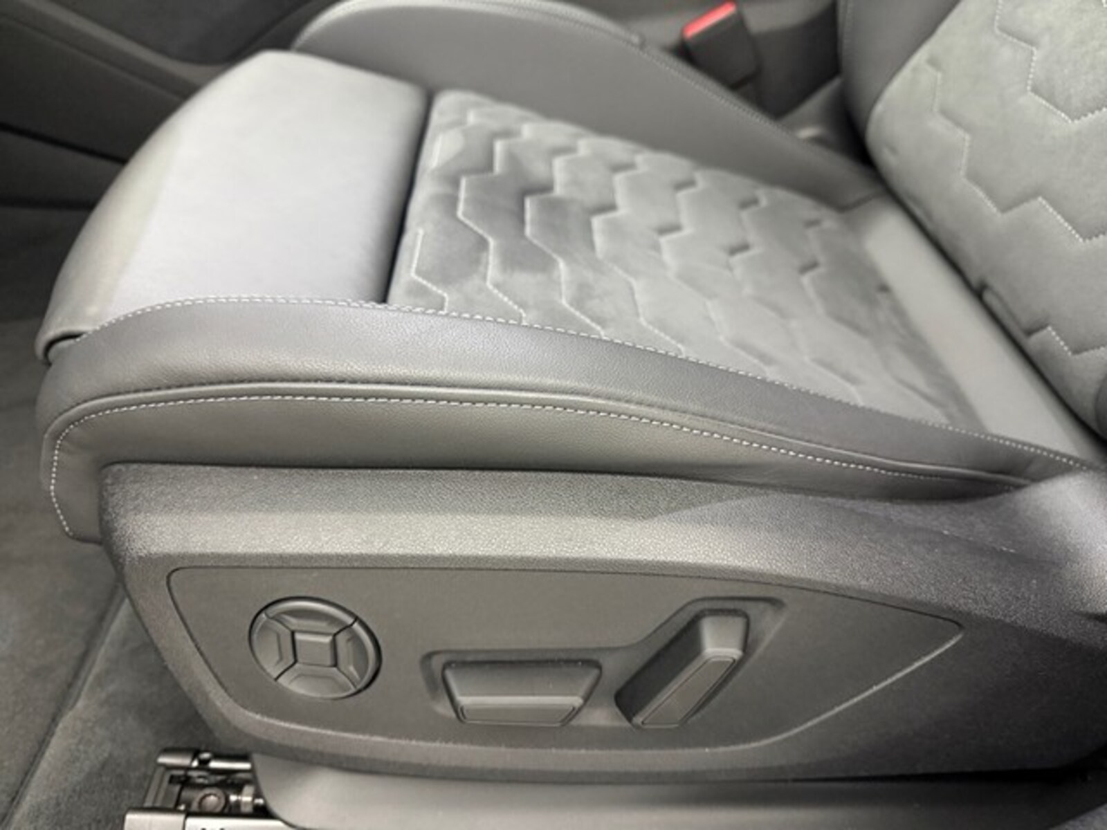 Audi A6 Avant e-tron – Bild 6