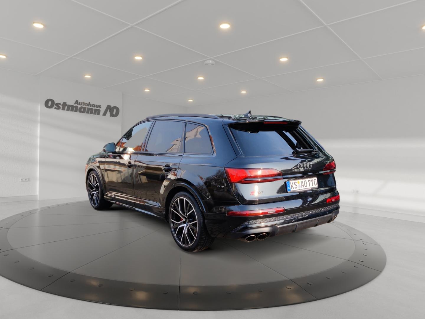Image about Audi SQ7 SUV TFSI quattro tiptronic