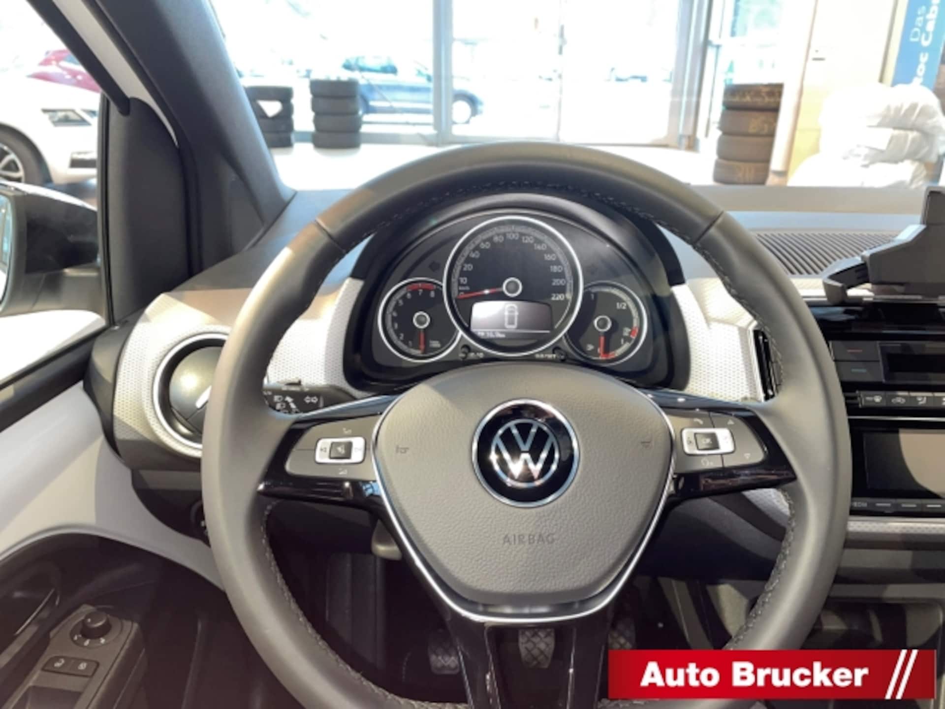 Volkswagen up! ACTIVE