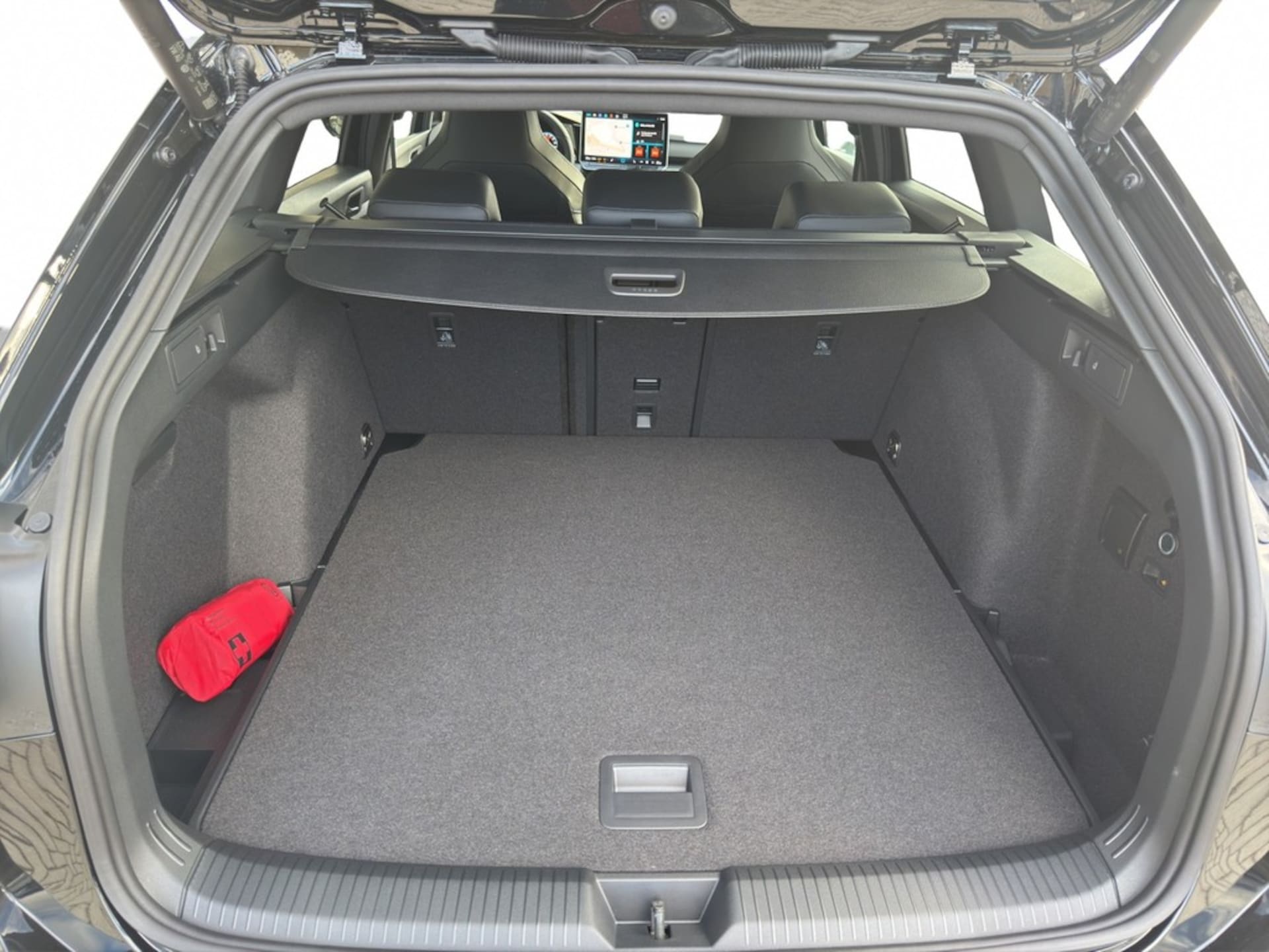Volkswagen Golf Variant R-Line
