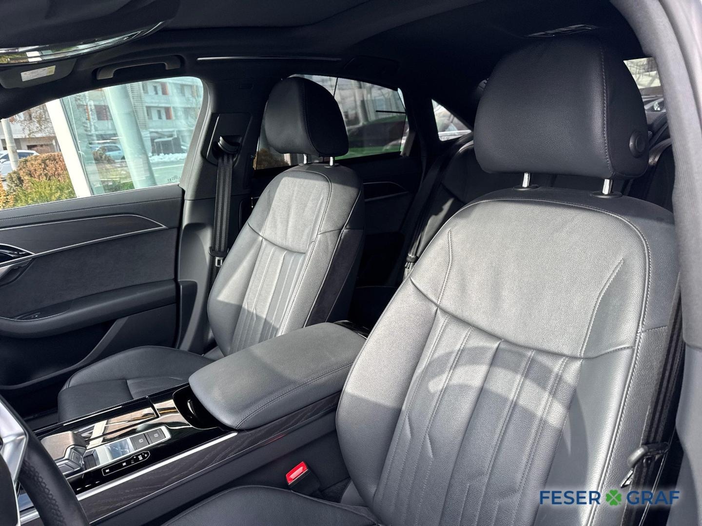 Bild über Audi A8 50 TDI quattro tiptronic - für weitere Informationen kontaktieren Sie den Audi Partner