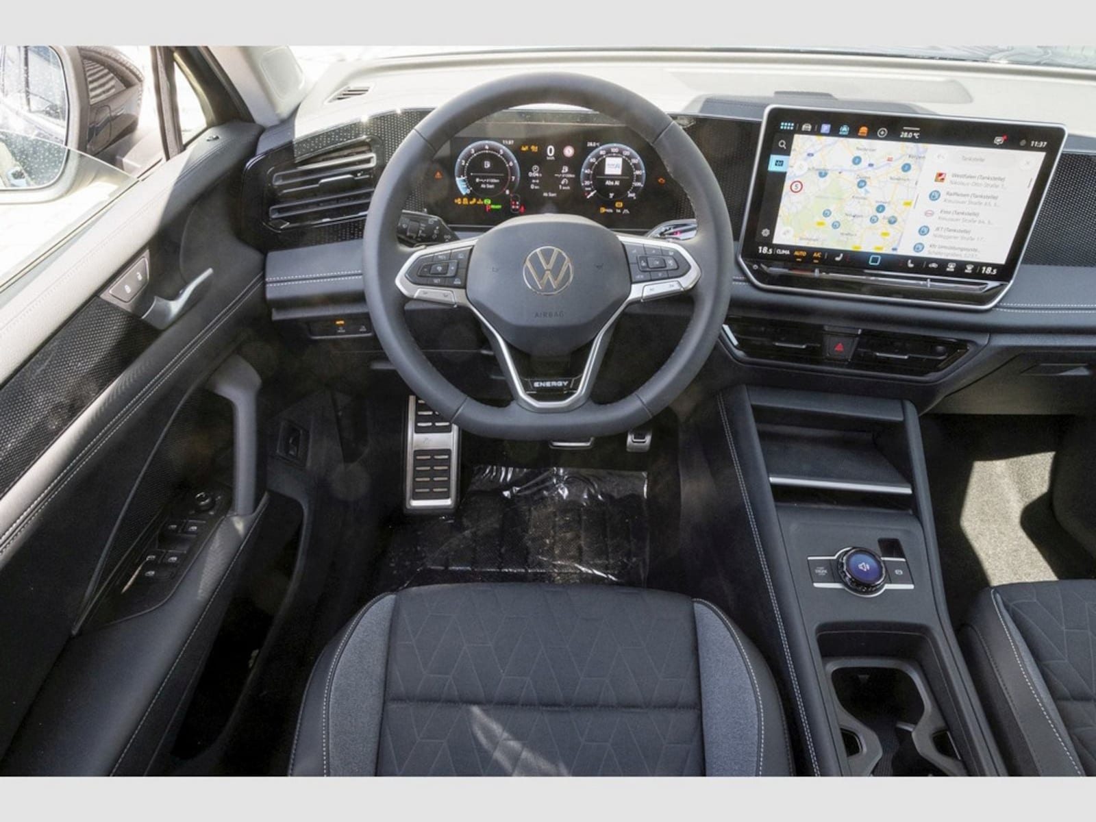 Volkswagen Tiguan – Bild 13