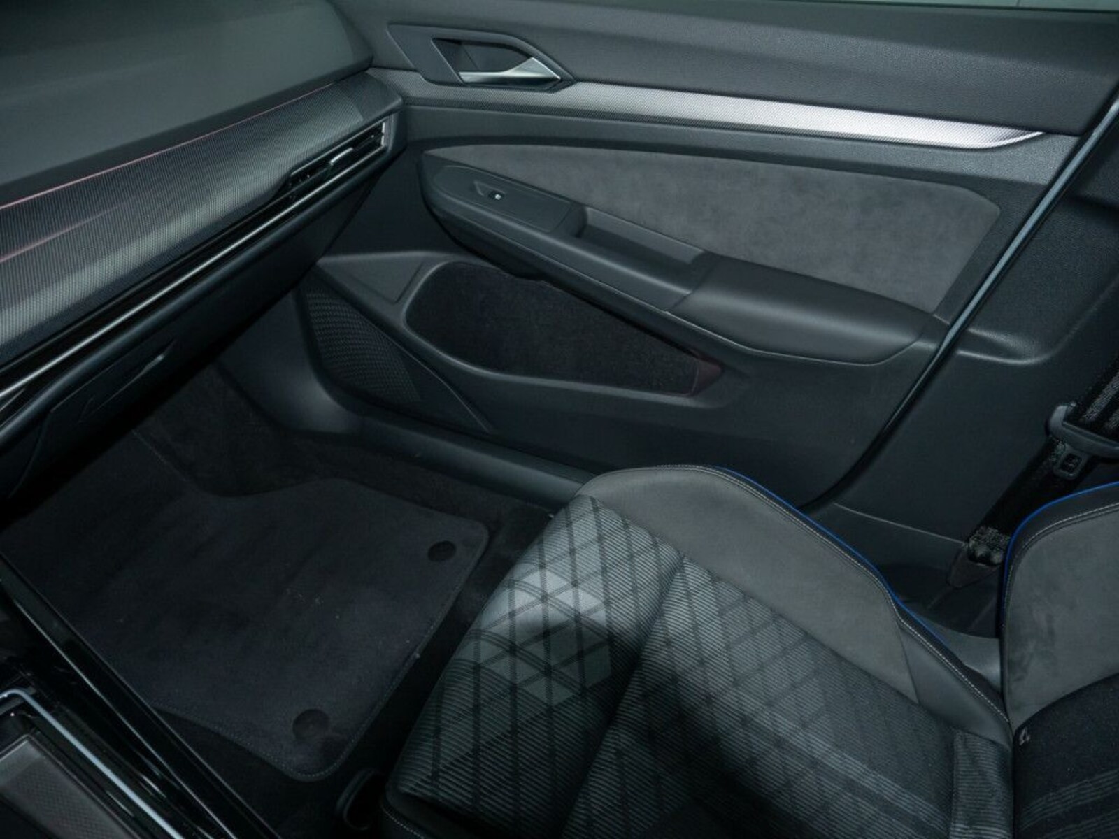 Volkswagen Golf Variant – Bild 13