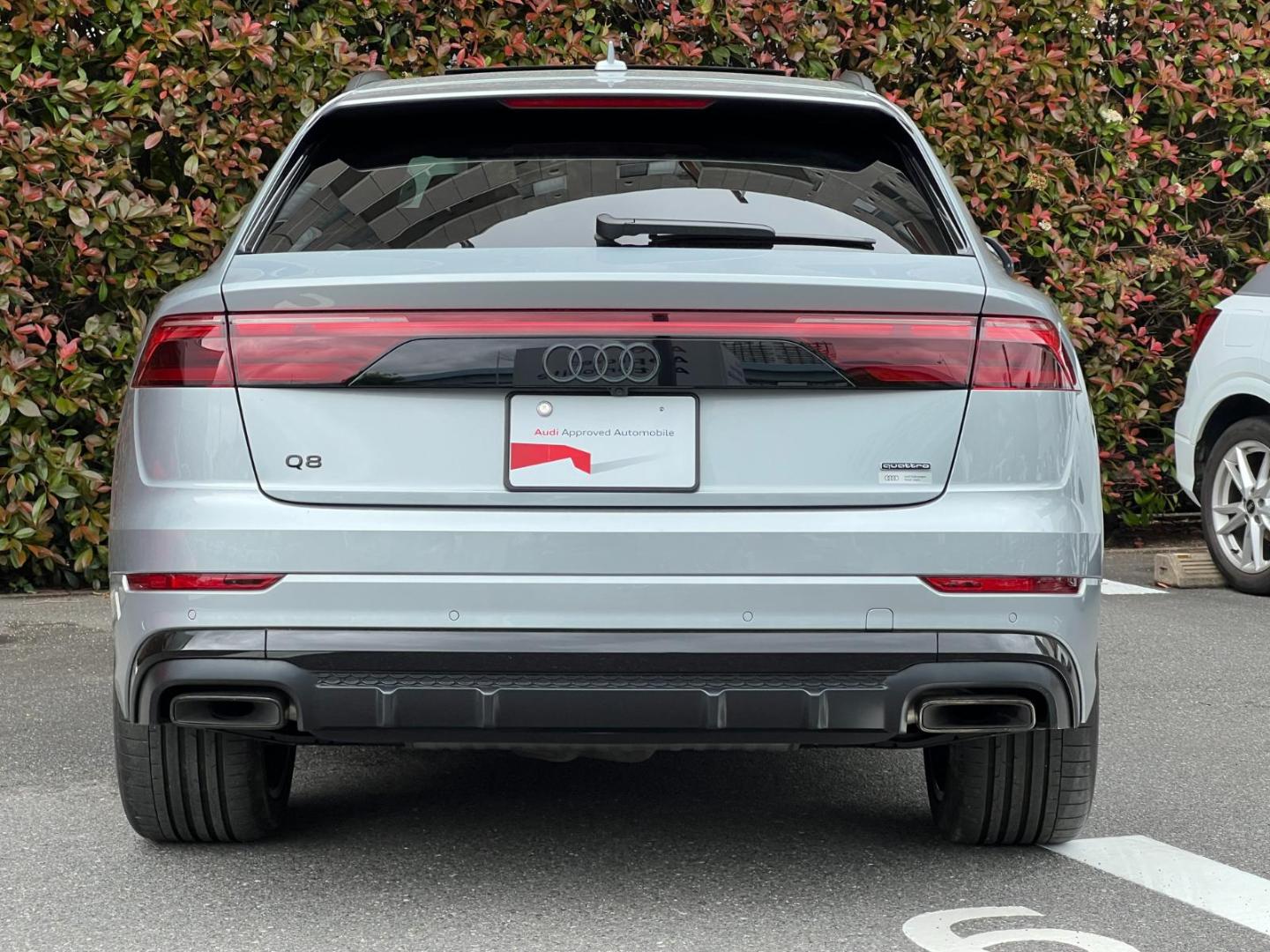 Audi Q8 SUV 55 TFSI quattro S line 250(340) kW(PS) tiptronic for more details contact your dealer