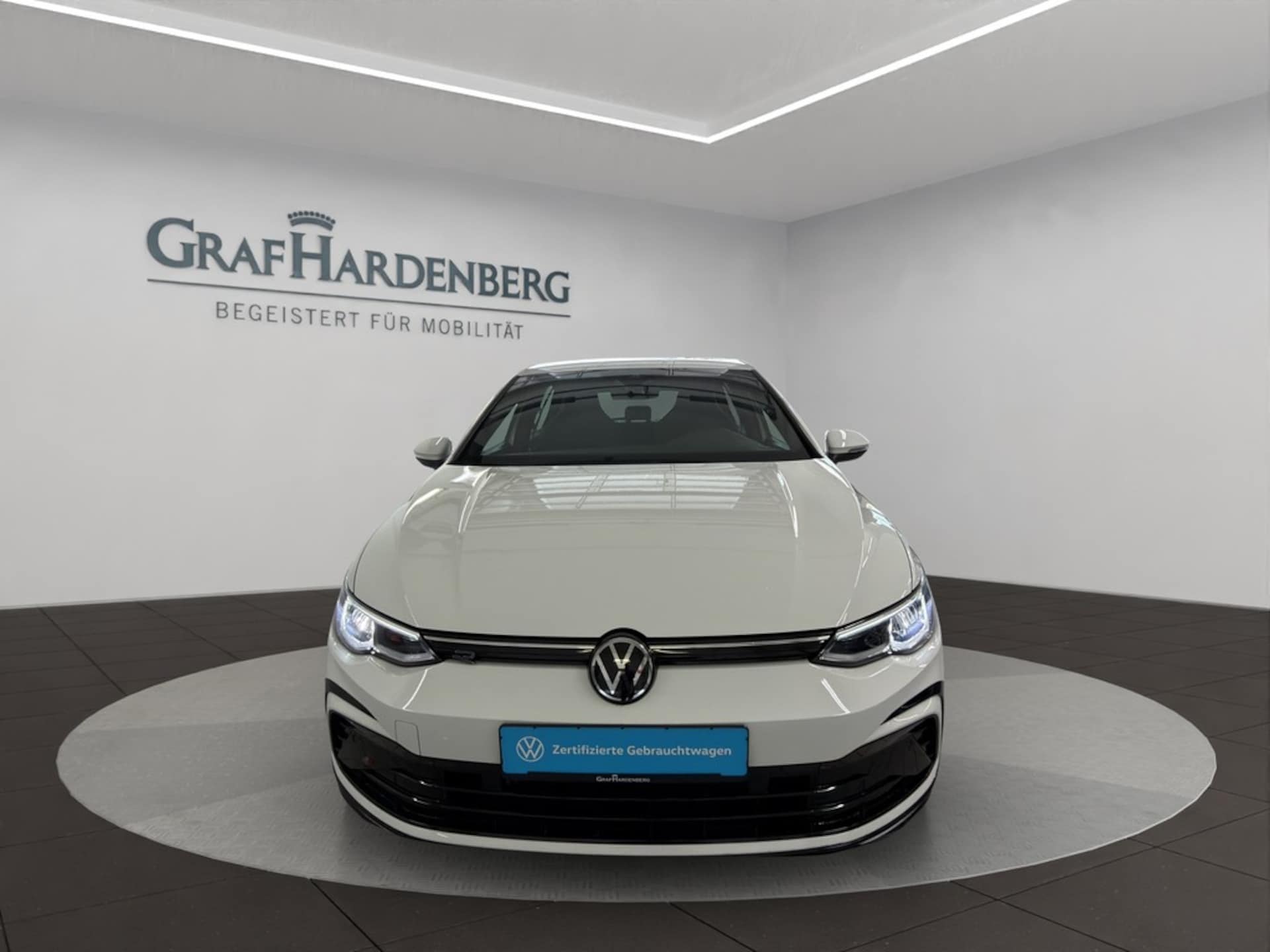 Volkswagen Golf R-Line