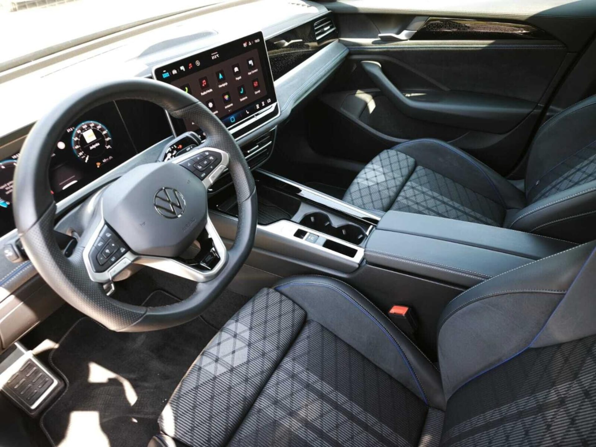 Volkswagen Passat R-Line