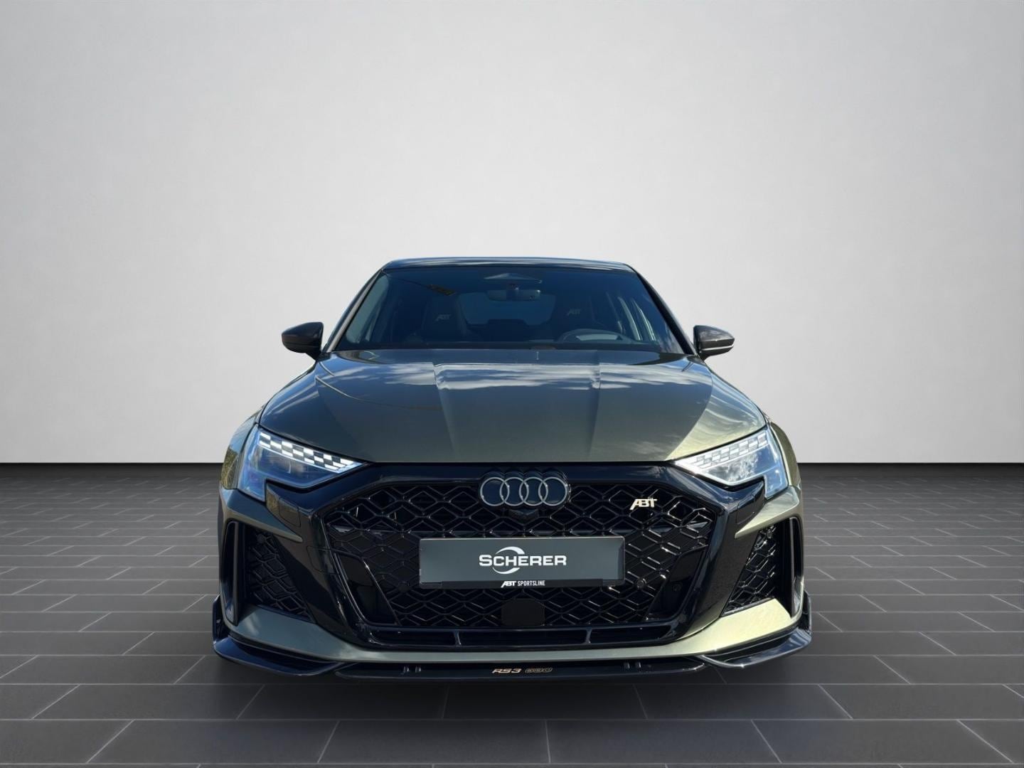 Bild über Audi RS 3 Sportback TFSI quattro 294 kW S tronic - für weitere Informationen kontaktieren Sie den Audi Partner