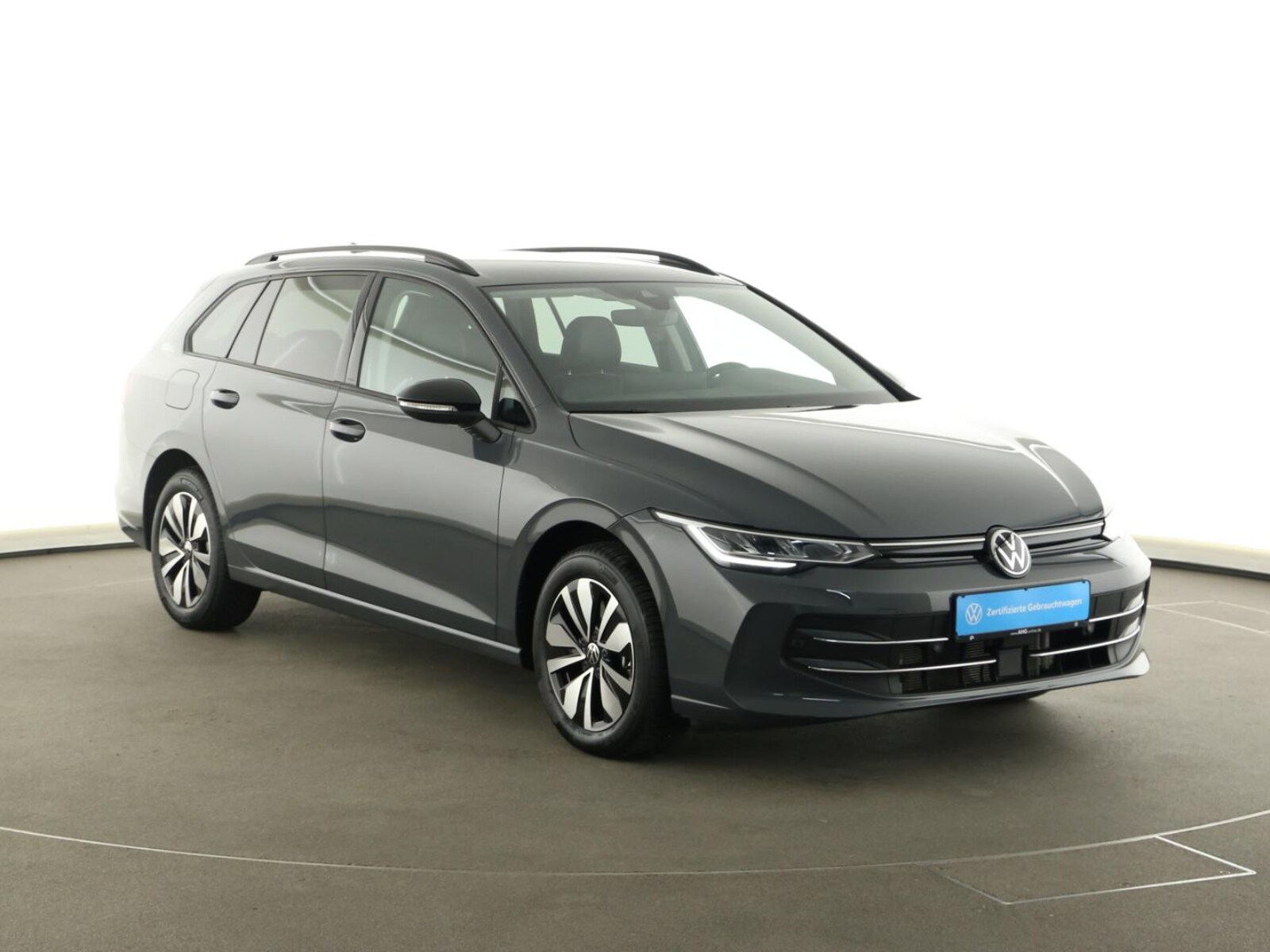 Volkswagen Golf Variant – Bild 9