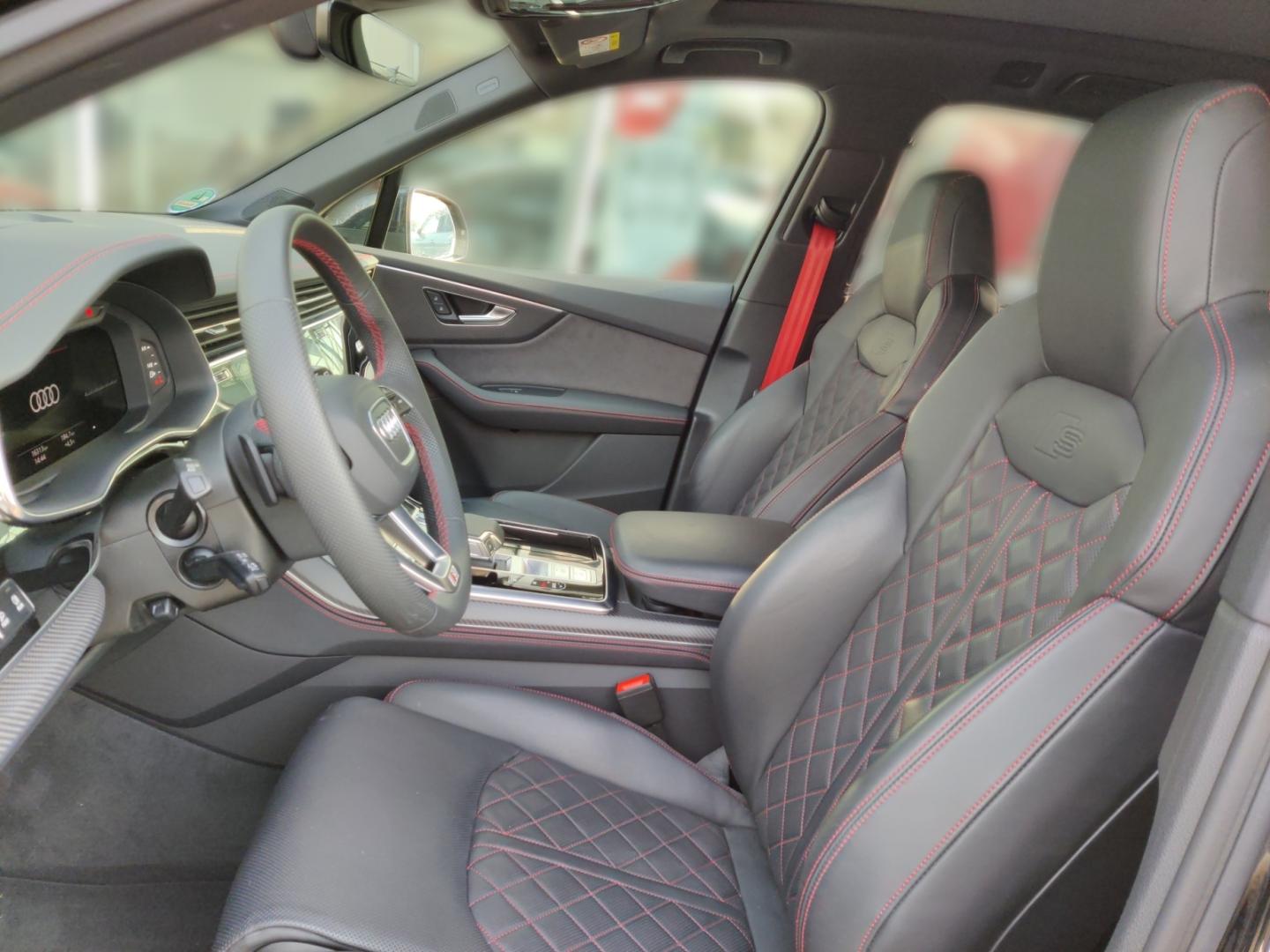 Image about Audi SQ7 SUV TFSI quattro tiptronic