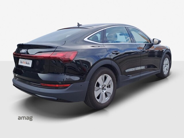 Bild über Audi e-tron Sportback Basis 55 quattro 300,00 kW - for more details contact your dealer