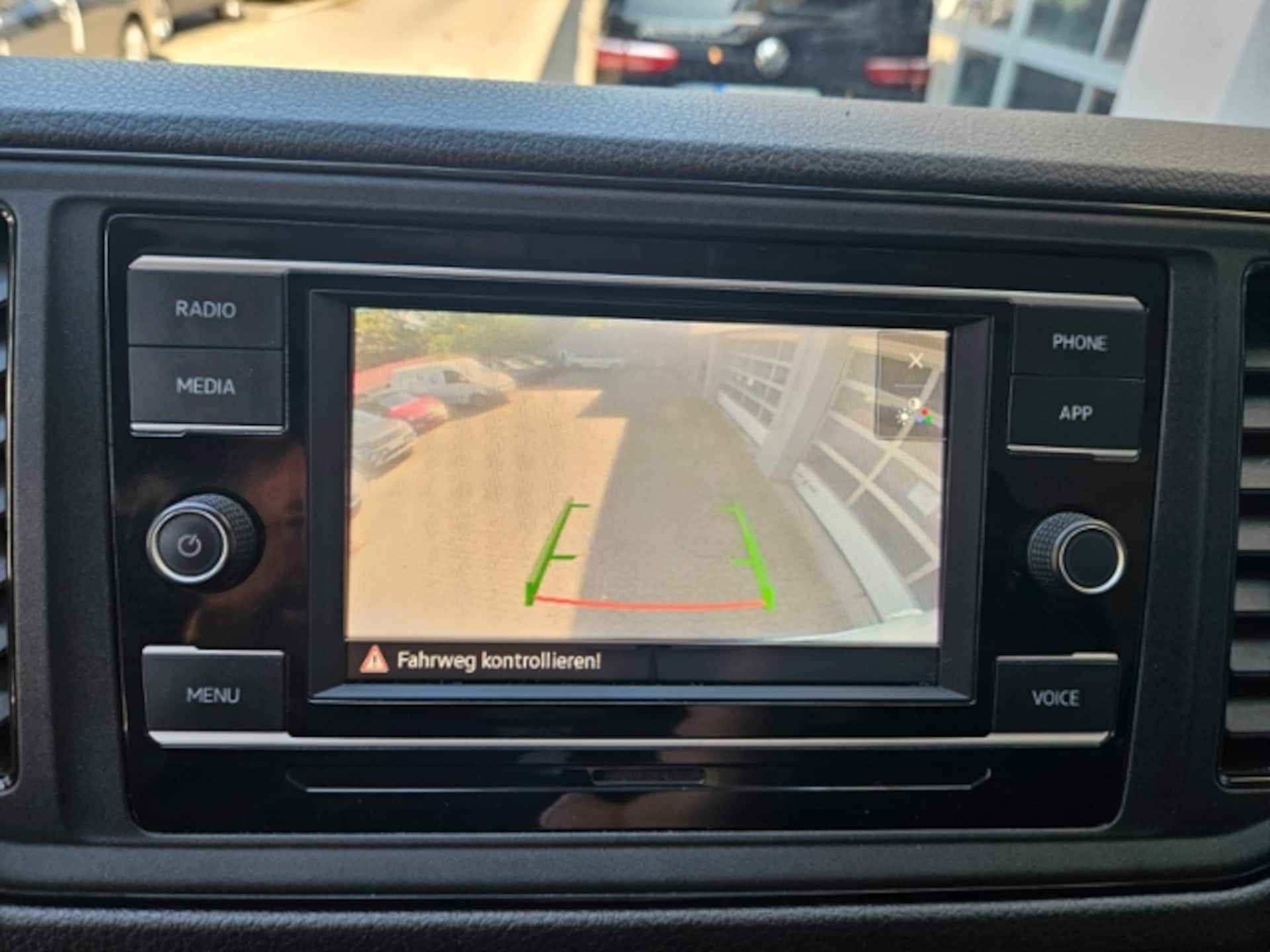 Volkswagen Crafter Kasten langer Radstand