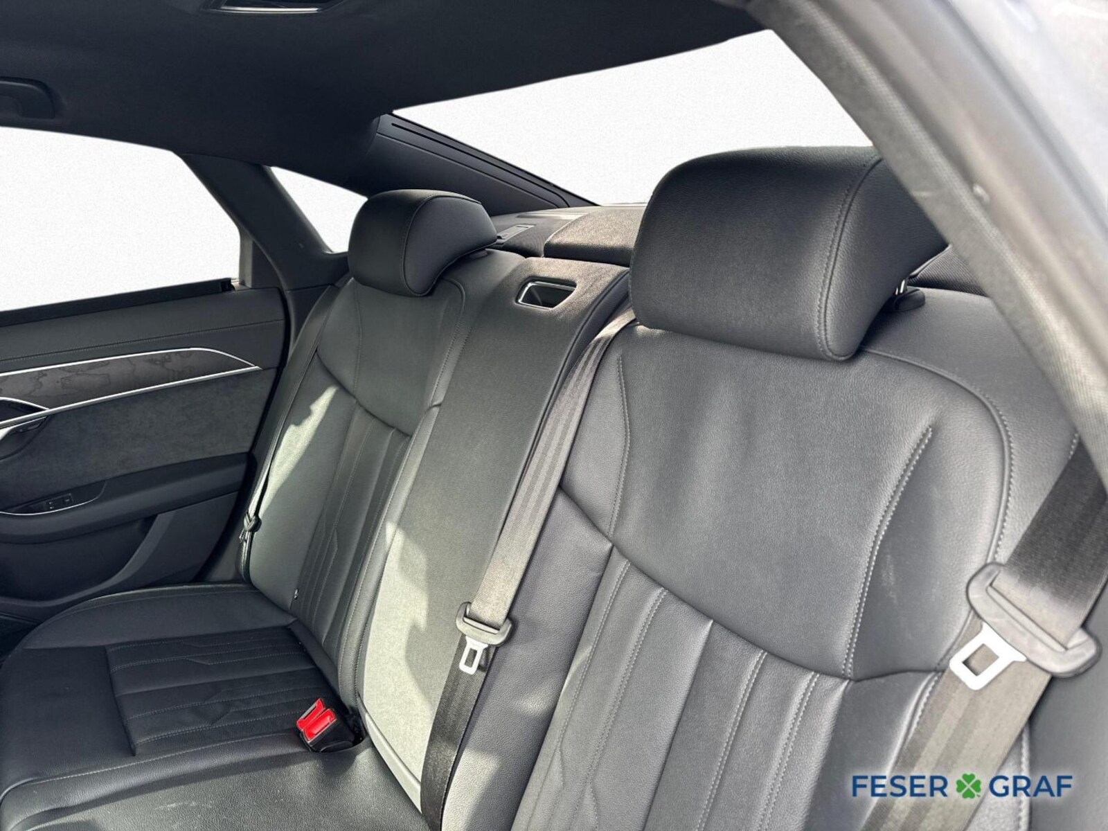 Audi A8 – Bild 12