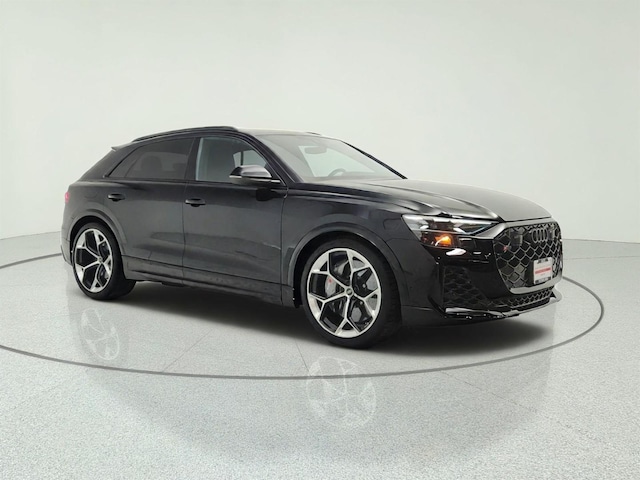 2026 Audi RS Q8 SUV performance
