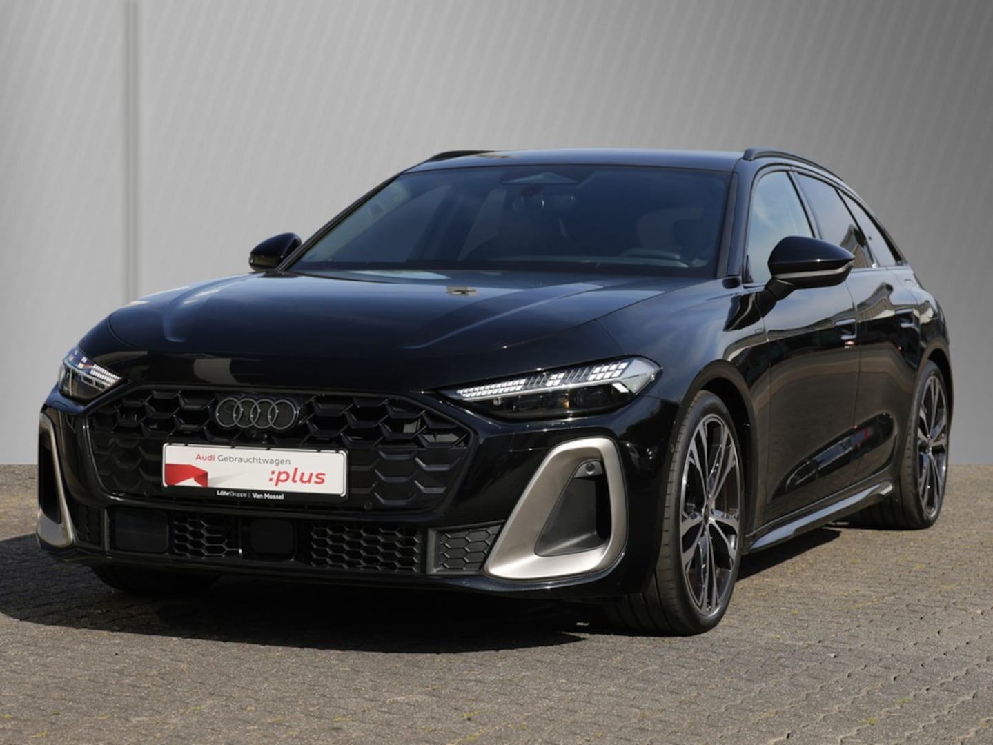 Bild über Audi A5 Avant e-hybrid e-hybrid quattro 220 kW S tronic - für weitere Informationen kontaktieren Sie den Audi Partner