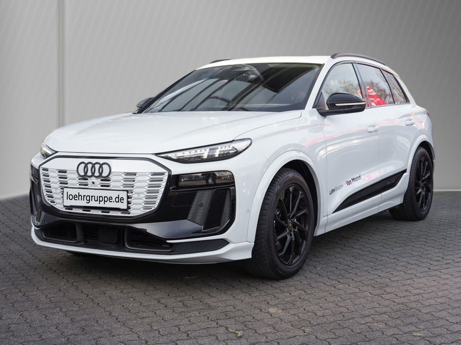 Audi SQ6 SUV e-tron 2026