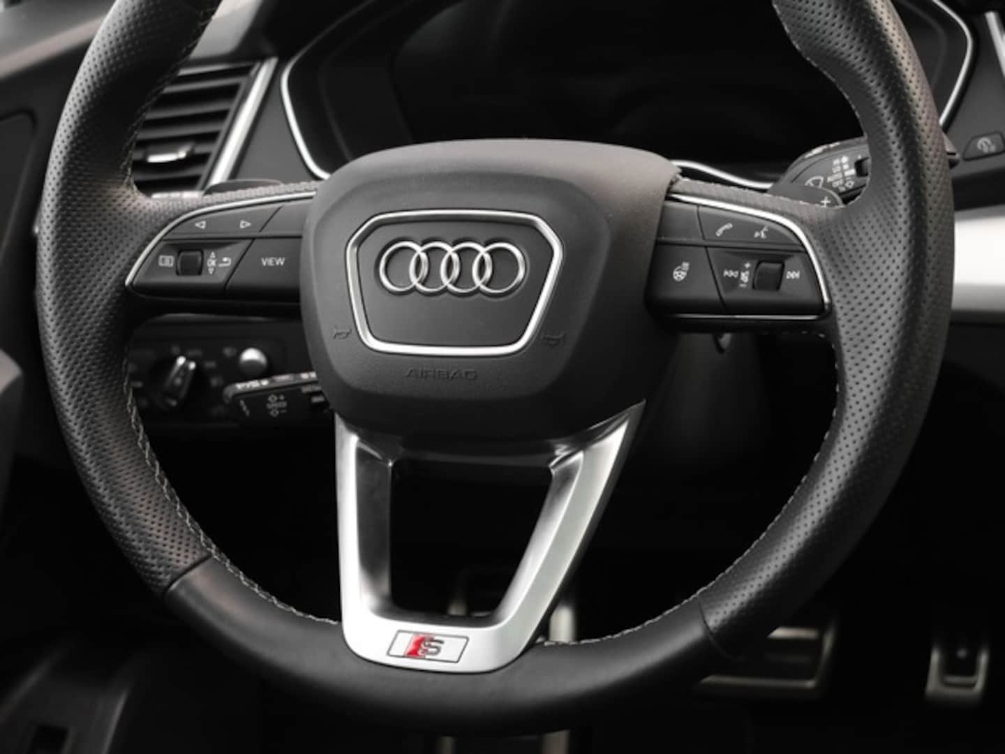 Bild über Audi Q5 Sportback 40 TDI quattro S tronic - für weitere Informationen kontaktieren Sie den Audi Partner