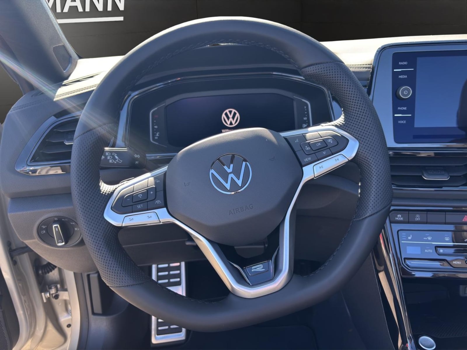 Volkswagen T-Roc Cabriolet – Bild 9